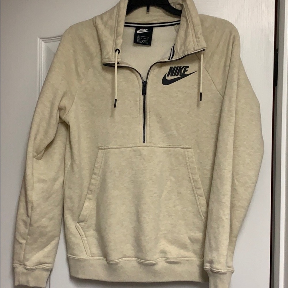 Nike Quarter Zip